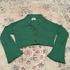 NWOT XS Urban Outfitters Green Cropped Cardigan Sweater